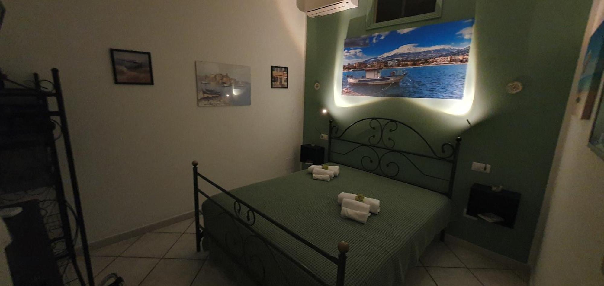 Tony & Doris Home Giardini Naxos Exterior photo